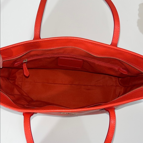 Coach Red Leather City Tote Bag Zip Top - Picture 8 of 11
